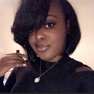 Meet your Posher, Octavia